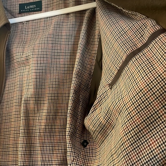RALPH Lauren Tan Coat - L - Picture 9 of 9